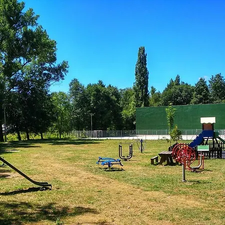 El Gato Negro Holiday home Trefacio
